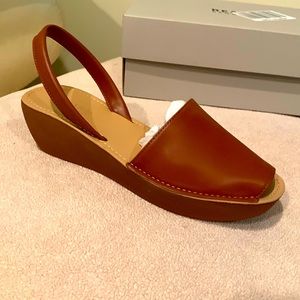 Kenneth Cole Reaction 7.5 Wedge Sandals